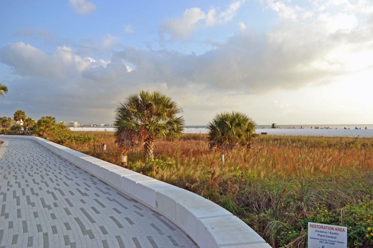 Siesta Beach House 5950 #311 Sarasota Bagian luar foto